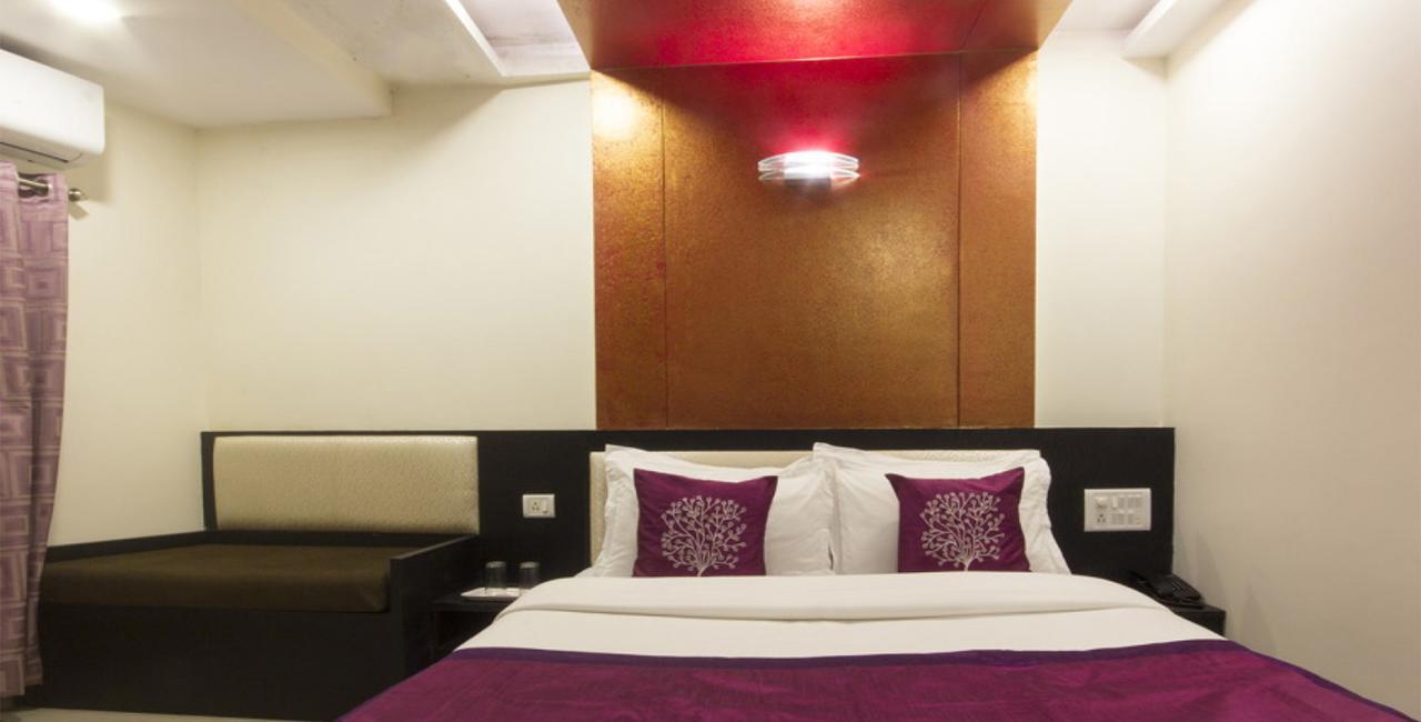 Hotel Accore Inn Мумбаї Екстер'єр фото