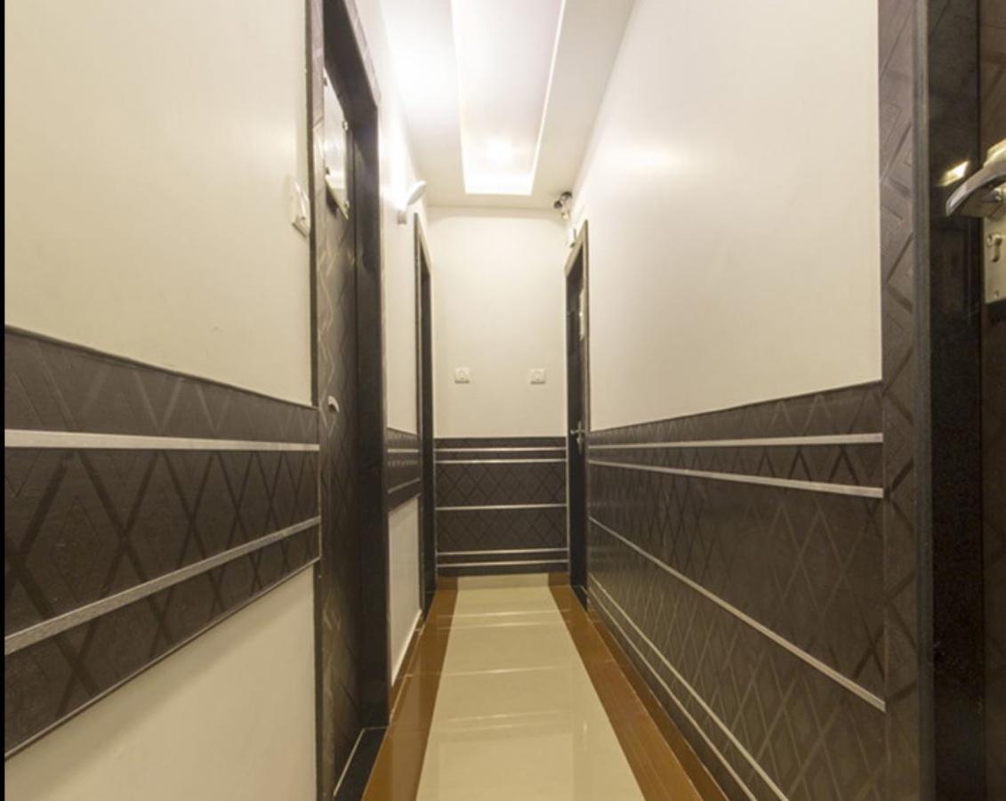 Hotel Accore Inn Мумбаї Екстер'єр фото