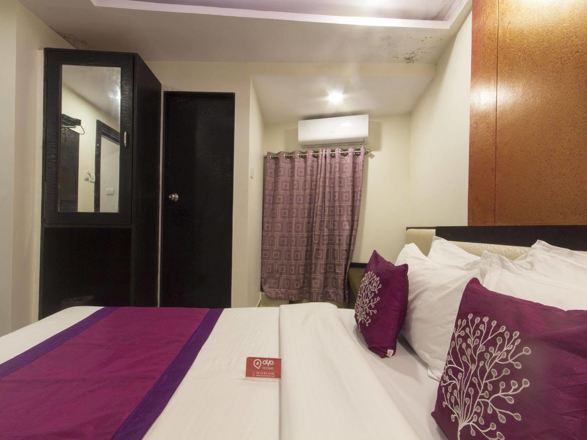 Hotel Accore Inn Мумбаї Екстер'єр фото